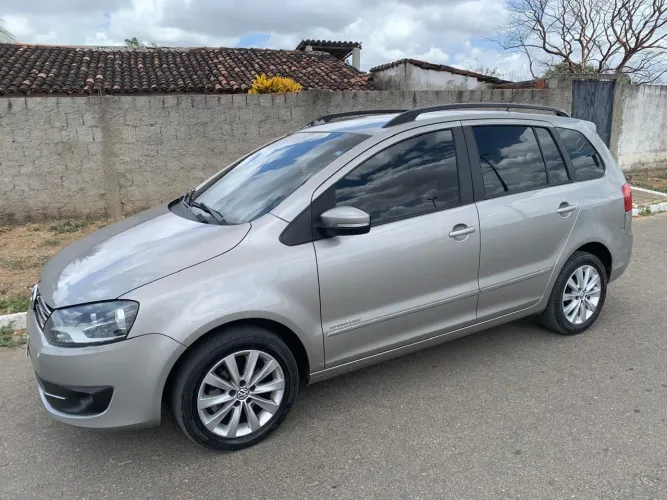 Volkswagen Spacefox Sportline/highline 1.6 T.flex 2011