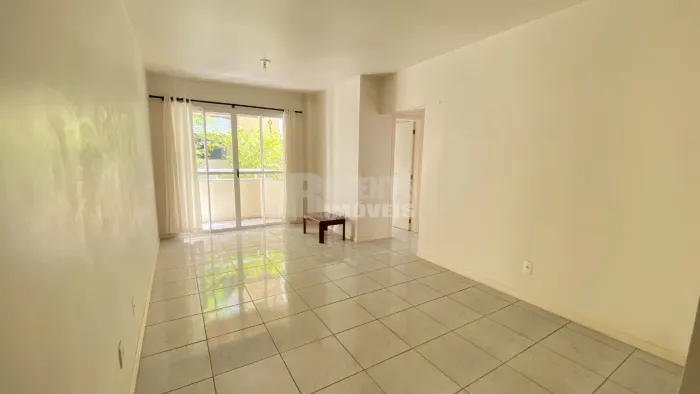 Apartamento 2 dormitórios com 67m² no Córrego Grande Florianópolis