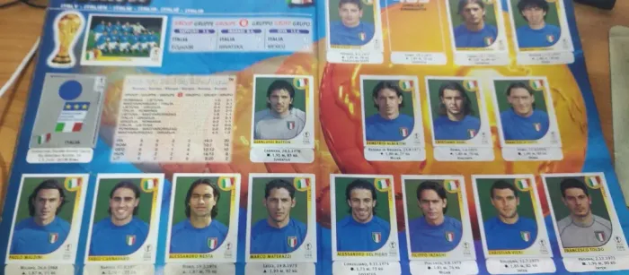 Álbum Copa do Mundo 2002 Panini Original - 84,2% Completo (Faltam só 91)