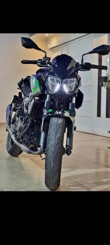 Moto Kawasaki Z 400