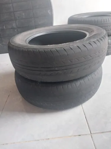 Pneu 175/70 R14