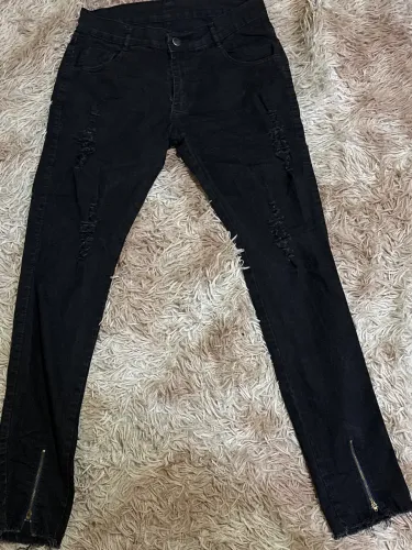 Calça jeans preta 