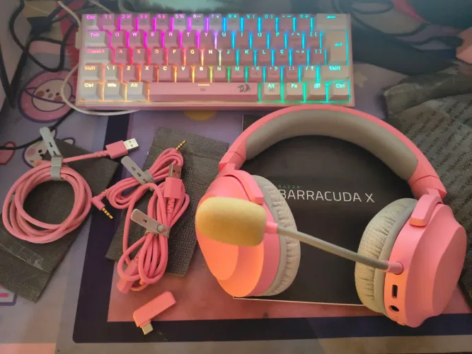 Headset Gamer Wireless Razer Barracuda X Rosa (Quartz) - Usado Apenas 2 Vezes (Completo)