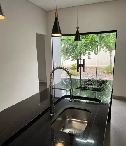 Casa para venda, 3 quarto(s), Cristo Rei, Varzea Grande