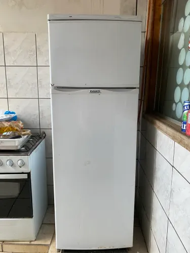 GELADEIRA