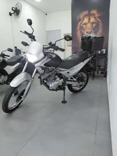 Honda NX-4 Falcon 400cc