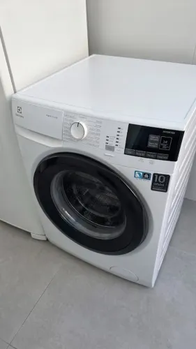 Lava e Seca Electrolux PerfectCare Inverter 11kg (Lava 11kg / Seca 7kg)