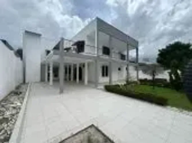 LE VILAGE BLANC. AV. CONSTANTINO NERY, 4 QTOS, S/ 2 SUÍTES, PISCINA CHURRASQUEIRA