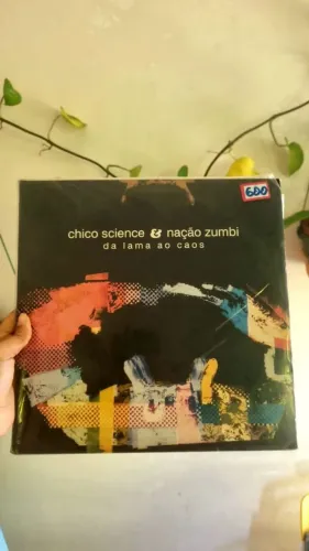 Vinil Chico Science e Nação Zumbi