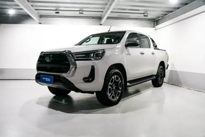 Toyota Hilux CD SRX Limited 4X4 2.8 TDI Die.aut 2023