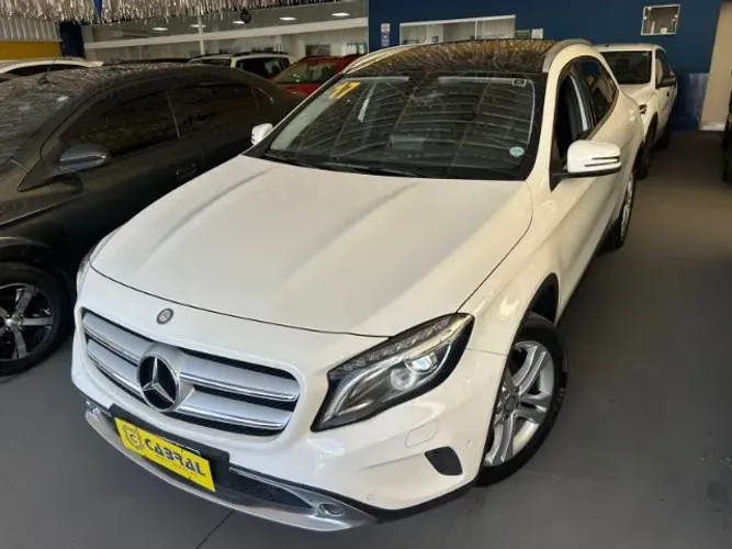 Mercedes-Benz GLA 200 Enduro 1.6 TB 16V Flex Aut. 2017