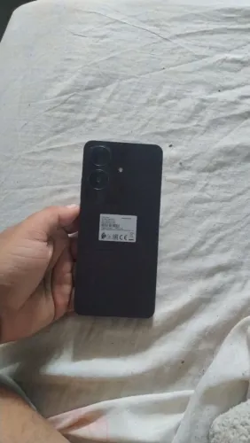 Realme note 60