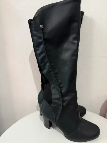 Bota Preta Cano Alto Picadilly 