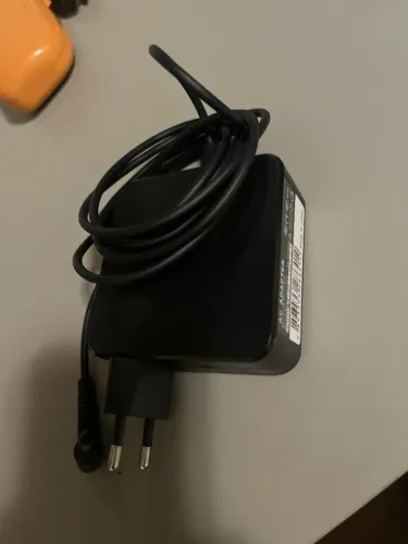 Carregador para notbook