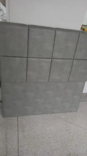 Cabeceira Estofada Elegante Cinza para Cama