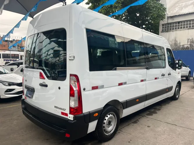 Renault Master 2.3 DCI PRO 16V Diesel 2024