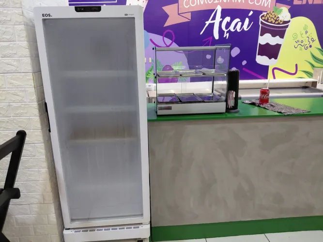 Expositor de bebidas (Freezer)