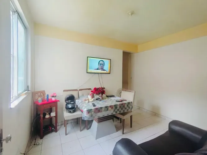GR VENDE RESIDENCIAL ALUISIO CHAVES - 3 Quartos - 1 Vaga de garagem - TERREO - ESCADAS- OP