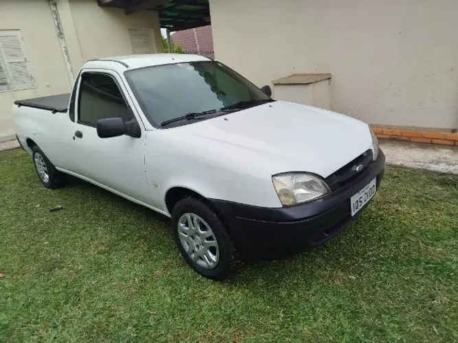 Ford Courier 1.6 L/ 1.6 Flex 2010