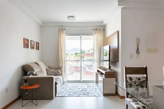 Apartamento de 2 quartos na Cachoeira do Bom Jesus