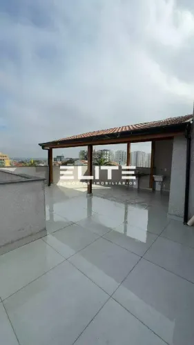 Apto 105m² | 2 Dorms (1 Suíte) | Quintal | 2 Vagas | Santa Maria