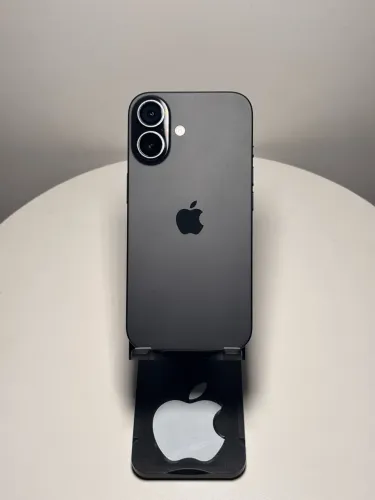 iPhone 16 128gb com bateria 100%