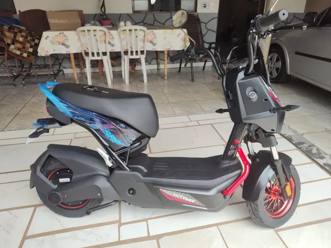 Moto elétrica 1000 W