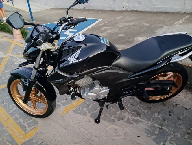 CB 300 2015