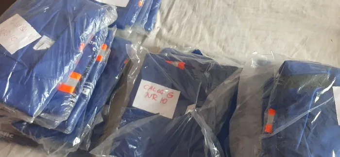 UNIFORME ANTI CHAMA camisas manga longa e calça refletiva NR10