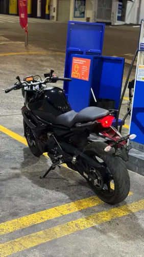 Yamaha XJ6 N 2013
