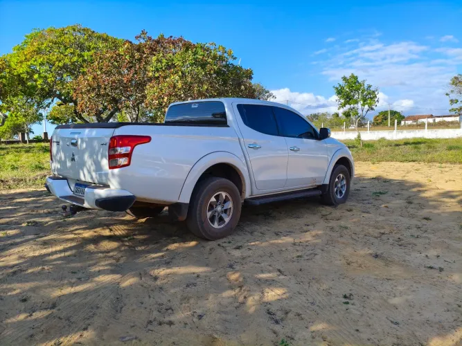 Mitsubishi L200 Triton Sport HPE 2.4 CD Diesel Aut. 2020