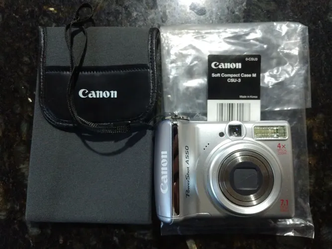 Camera digital Canon 7.2 mega pixel Memoria SD 2 GB - oportunidade 
