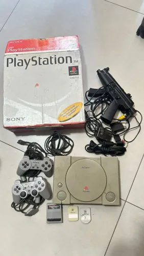 Play Station 1 Completo Na Caixa Com Metralhadora Aceitamos OLX PAY 
