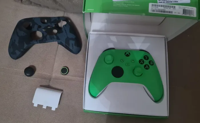 Controle xbox x s velocidade Green  original com acessórios 