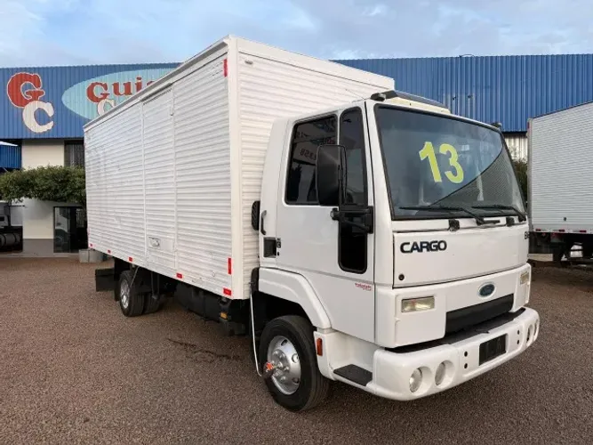 FORD CARGO 816 2013 COM BAU