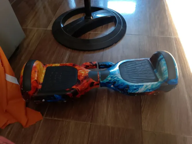 Vendo hoverboard com nota fiscal pouco tempo de uso