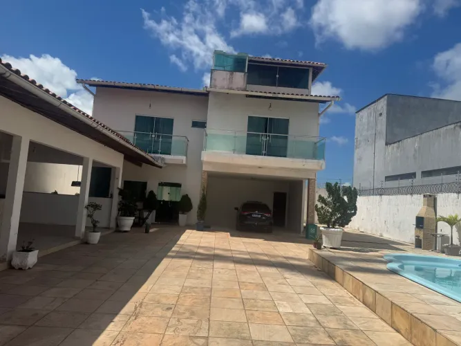 CASA POR TEMPORADA A 2 Km DA PRAIA