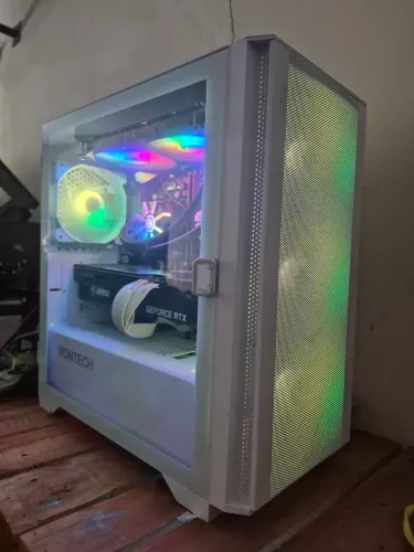 Pc Gamer high end rodando qualquer programa ou jogo atual com qualidade e fps alto