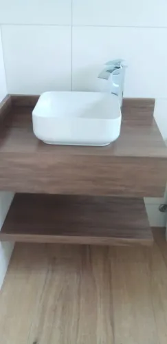 BANCADA DE PORCELANATO