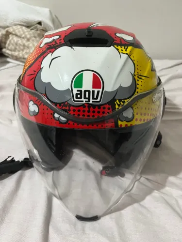 Capacete agv aberto 
