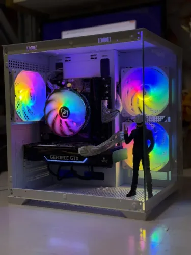 PC Gamer i5 11400F + GTX 1660 + 16GB - TOP
