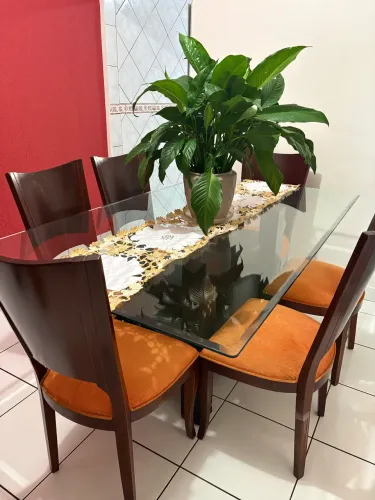 Mesa de jantar 6 lugares