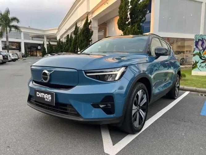 Volvo XC40 Recharge Plus (elétrico) 2023