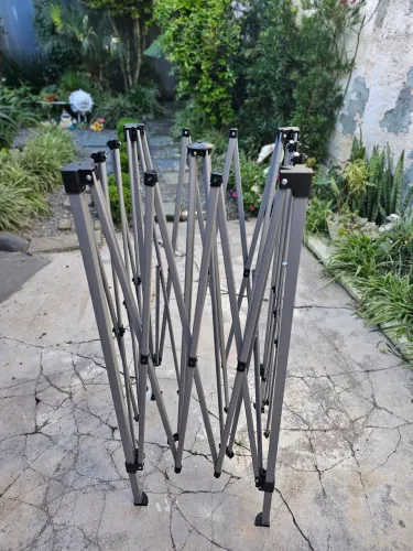 Estrutura de tenda/gazebo