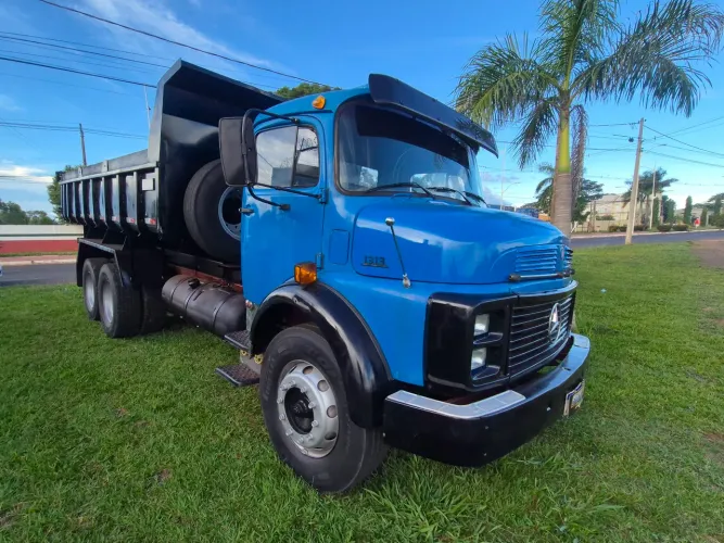 Mercedes Benz Truck Cacamba