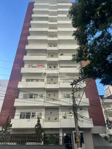 Oportunidade de 3 quartos com 1 suíte na Av. Itamar Franco com garagem