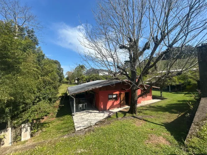 Vendo sítio em Loreto, com 5.000 m2 de área.