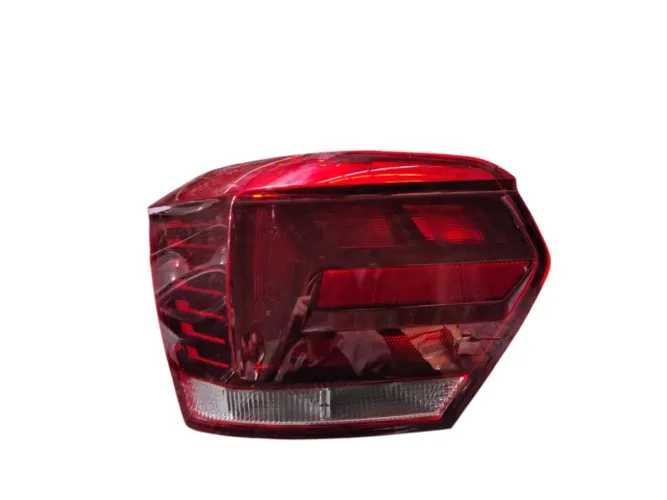 Lanterna Esquerdo Arteb Vw Polo 2018 2019 2020 2021 2022 Esquerdo/motorista Vermelho