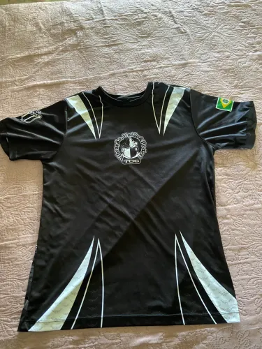 2 camisa TOC