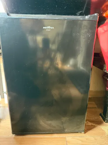Frigobar Philco 76 litros 